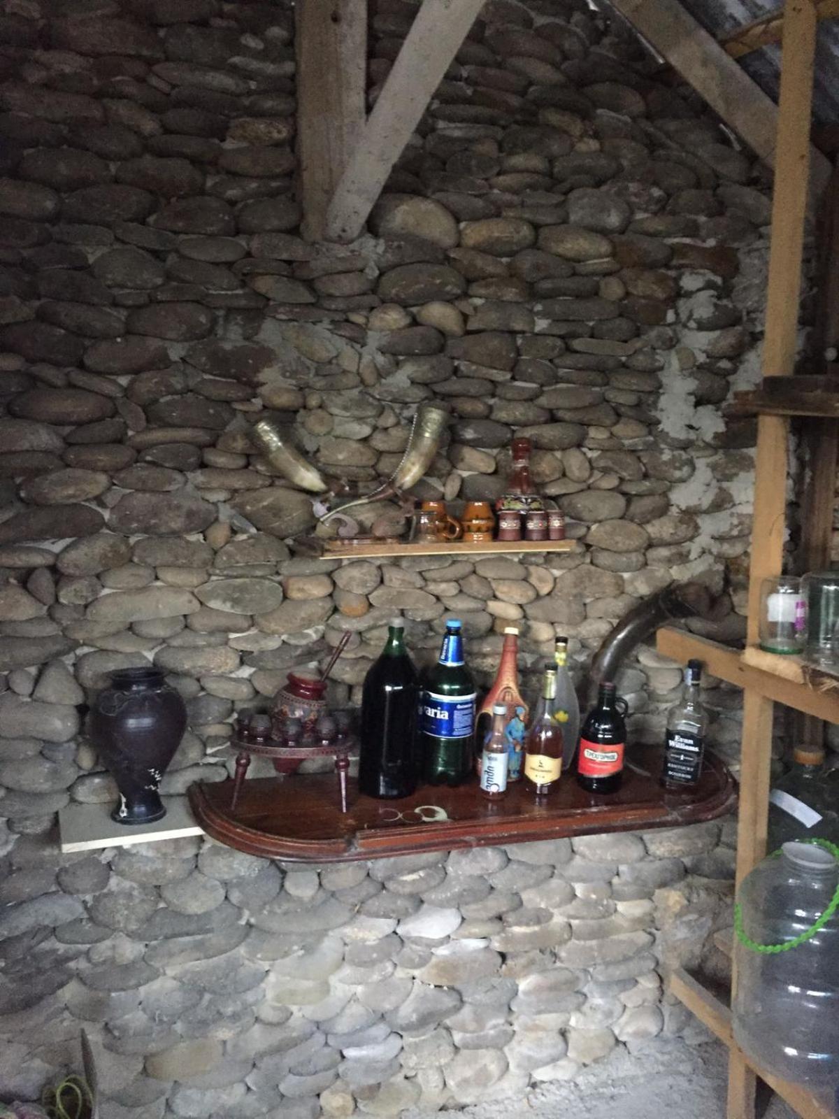 Mera Hostel Partskhanaqanevi Bagian luar foto