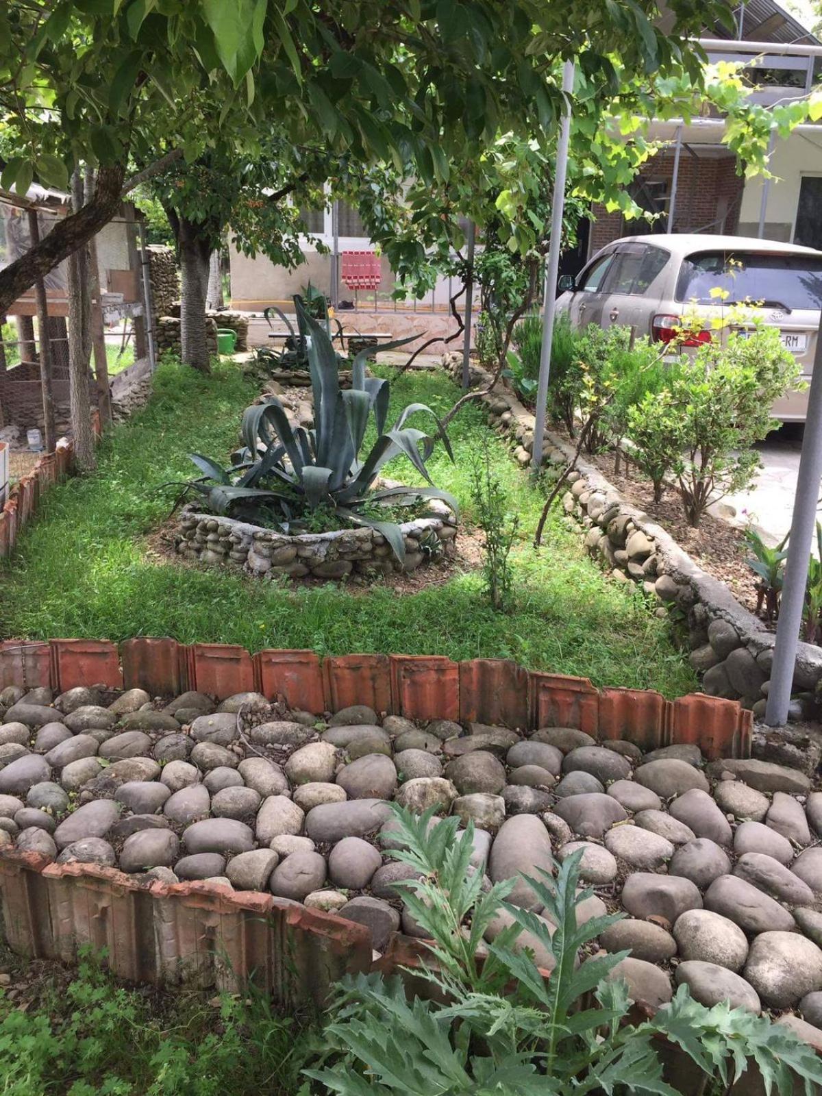Mera Hostel Partskhanaqanevi Bagian luar foto